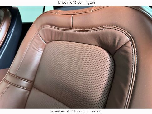 Used 2025 Lincoln Aviator Reserve w/ Jet Appearance Package AWD/4WD image 46