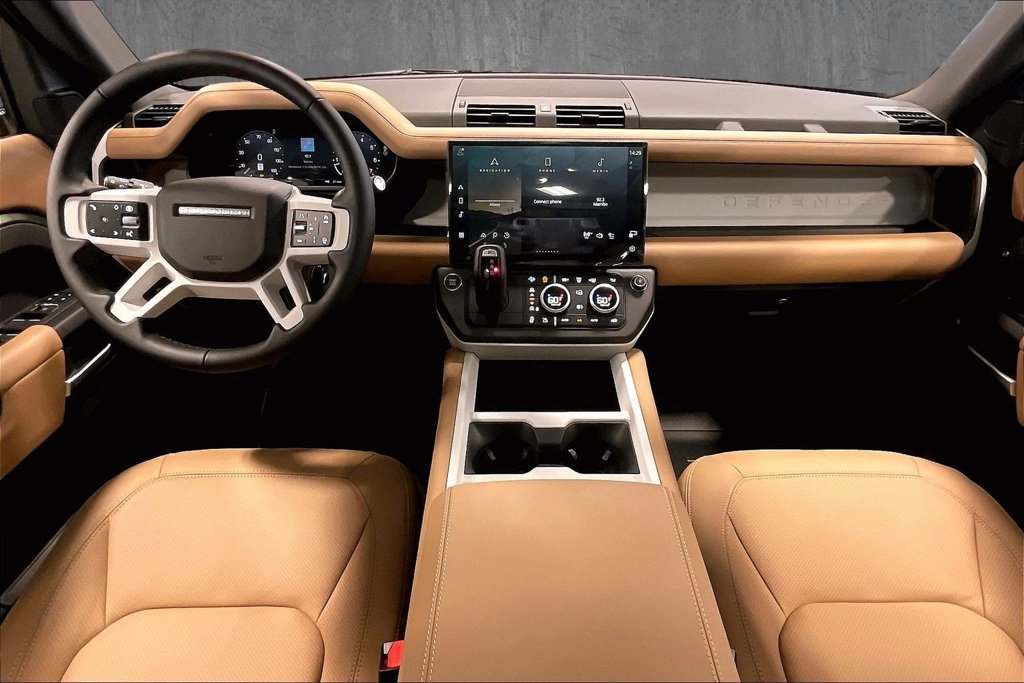 New 2026 Land Rover Defender 110 S AWD/4WD image 6
