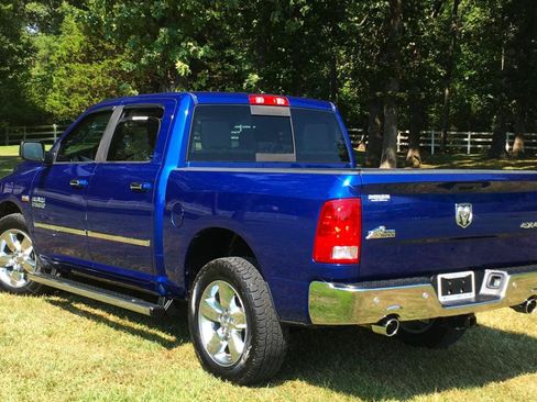 Used 2016 RAM 1500 Big Horn AWD/4WD image 3