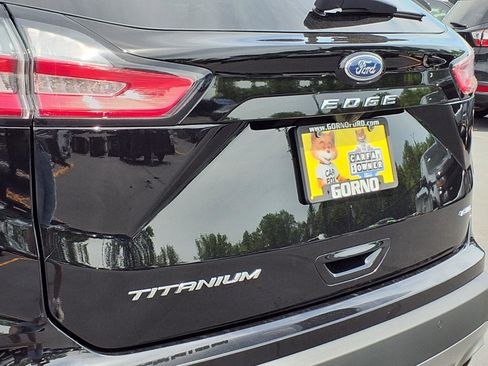 Used 2023 Ford Edge Titanium AWD/4WD image 25