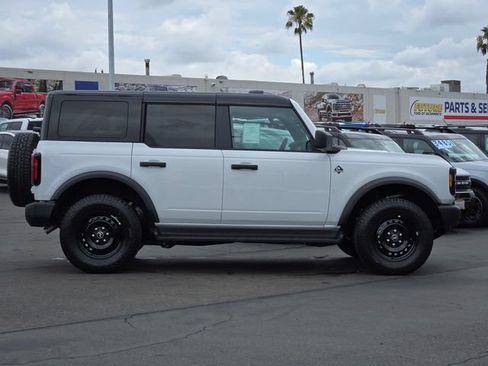 New 2026 Ford Bronco Outer Banks AWD/4WD image 3