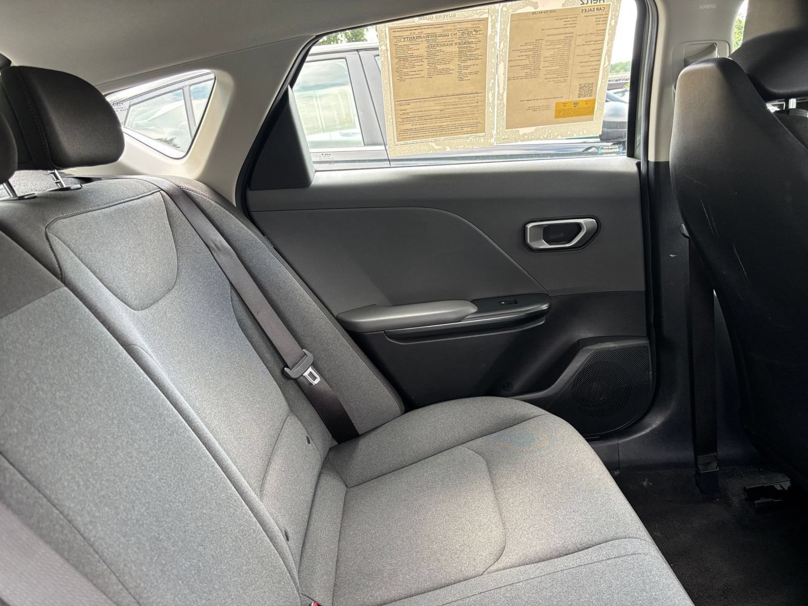Used 2025 Kia K4 FWD image 39
