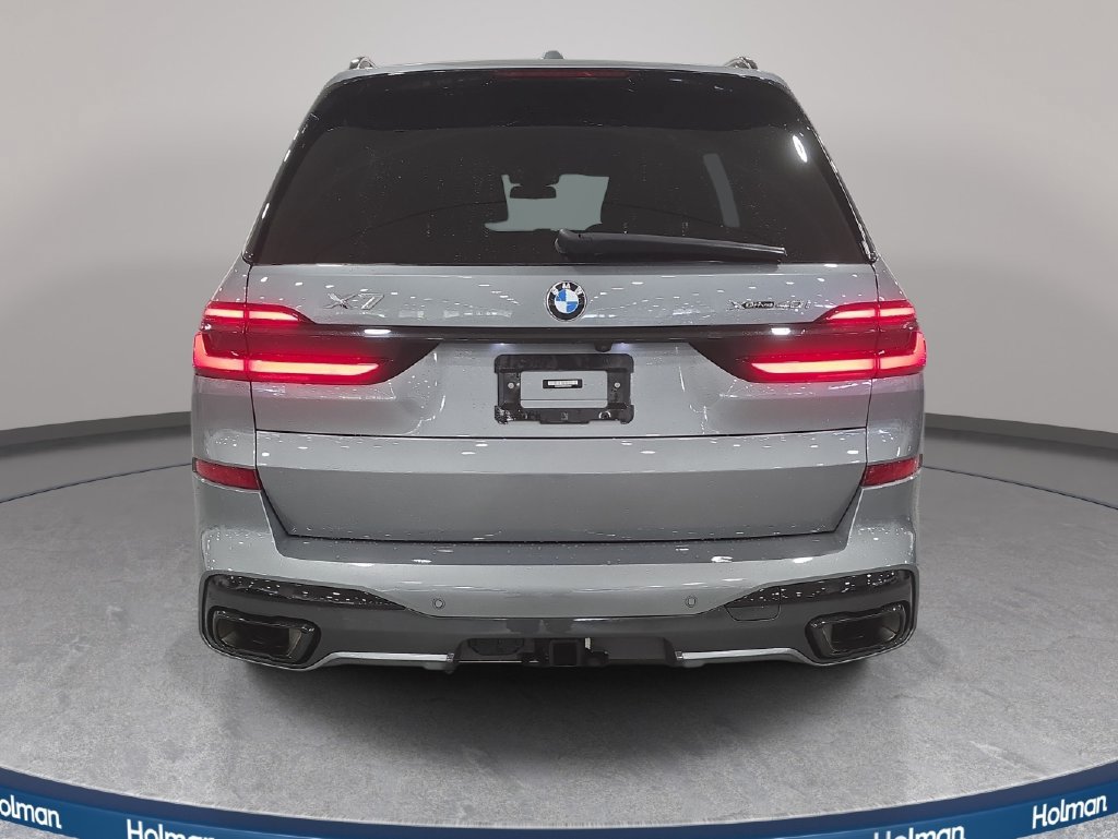 Certified 2024 BMW X7 xDrive40i w/ M Sport Package AWD/4WD image 6