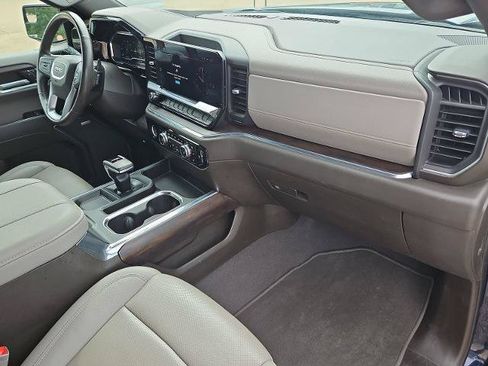 Certified 2023 GMC Sierra 1500 SLT AWD/4WD image 27