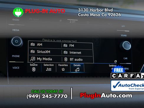 Used 2022 Volkswagen Taos SE w/ Panoramic Sunroof Package AWD/4WD image 29