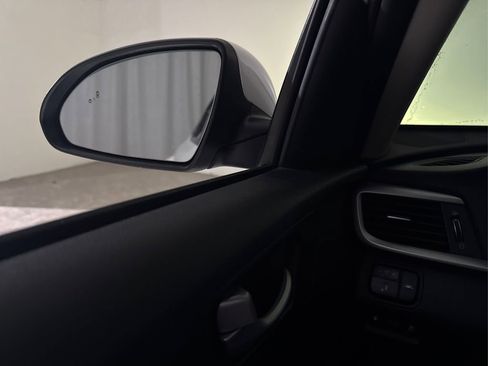 Used 2019 Kia Optima LX image 36