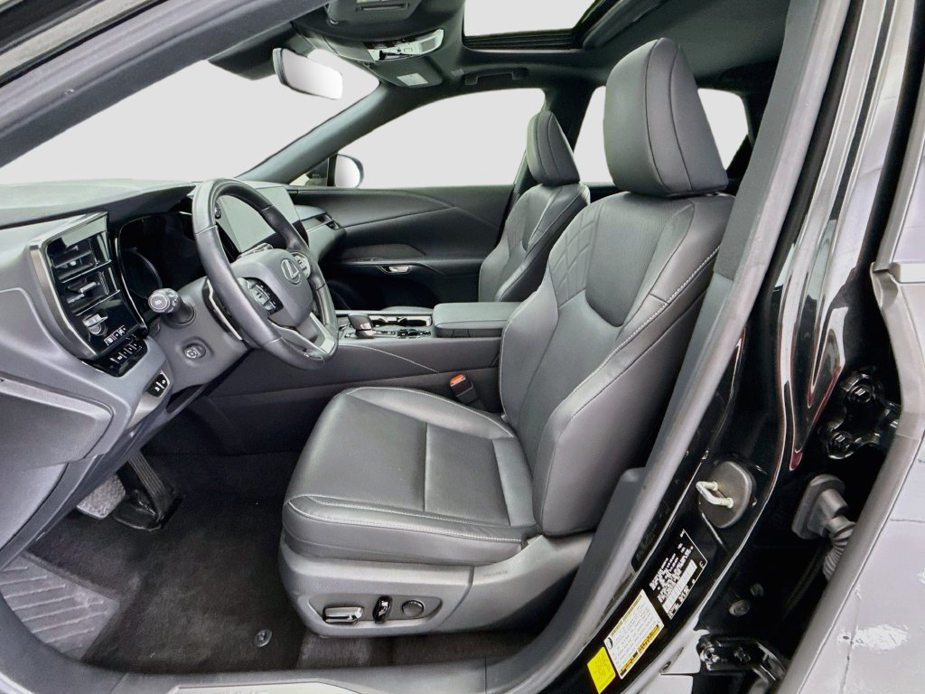 Used 2024 Lexus RX 350 Premium w/ Cold Area Package FWD image 17