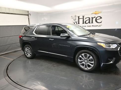 Used 2021 Chevrolet Traverse Premier w/ LPO, Floor Liner Package AWD/4WD image 36