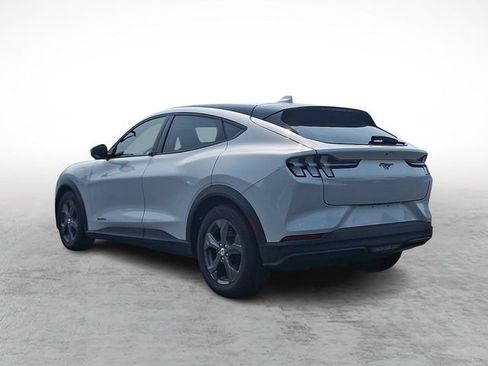 Certified 2022 Ford Mustang Mach-E Select AWD/4WD image 4