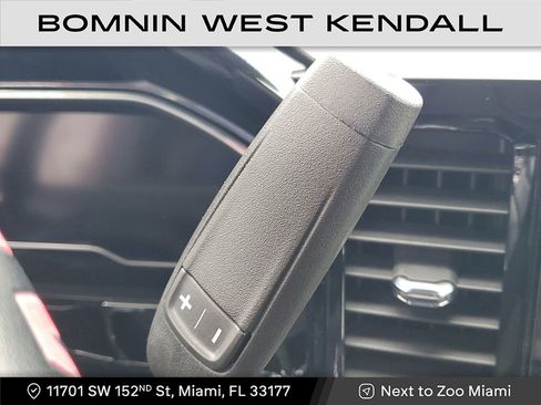 Used 2024 GMC Sierra 1500 Elevation image 18