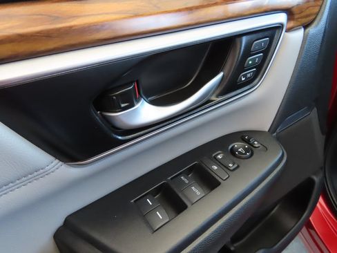 Used 2021 Honda CR-V Touring image 21