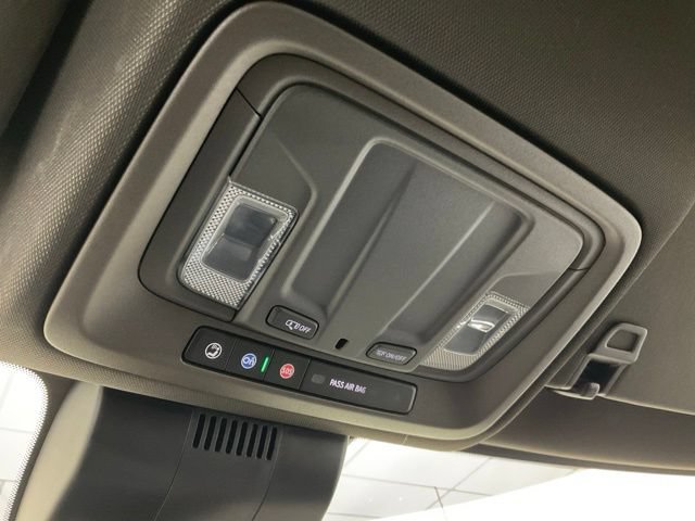 Used 2024 GMC Sierra 1500 SLE AWD/4WD image 18