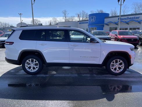 Used 2023 Jeep Grand Cherokee L Limited image 21