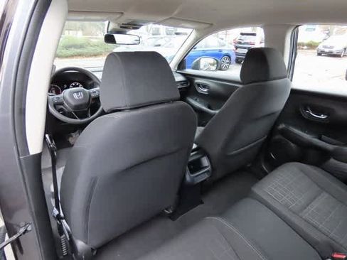 Certified 2023 Honda HR-V LX image 13
