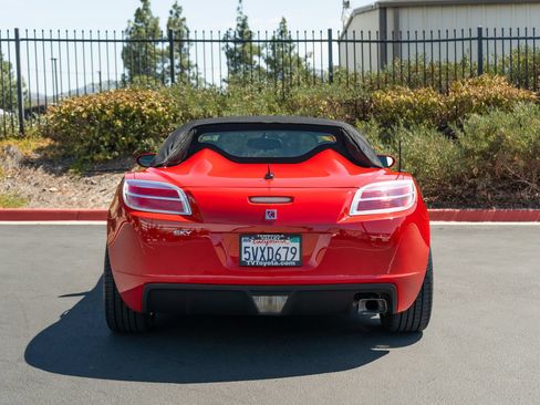 Used 2007 Saturn Sky w/ Premium Trim Pkg RWD image 8