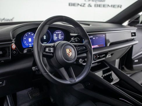 Used 2024 Porsche Macan 4 Electric image 20