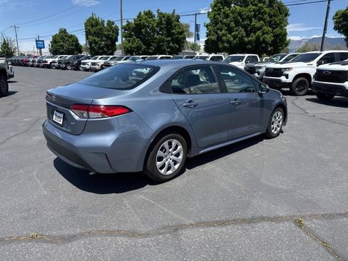 Used 2024 Toyota Corolla LE FWD image 4