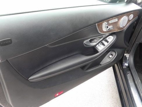 Used 2018 Mercedes-Benz C 300 Cabriolet image 31
