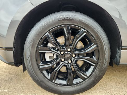 Used 2023 Ford Edge SE w/ Black Appearance Package AWD/4WD image 11