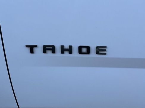 Used 2018 Chevrolet Tahoe LT image 14