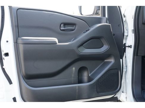 Used 2024 Nissan Frontier S w/ S Utility Package image 14