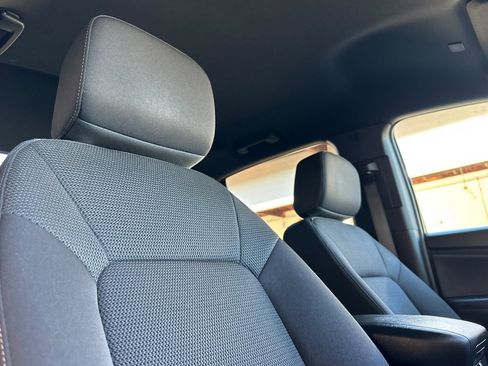 Used 2024 Chevrolet Colorado LT w/ LT Convenience Package image 20