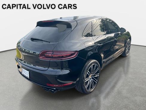 Used 2017 Porsche Macan Turbo AWD/4WD image 3