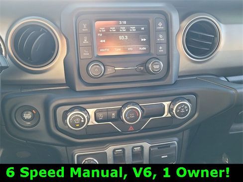 Certified 2019 Jeep Wrangler Sport image 22