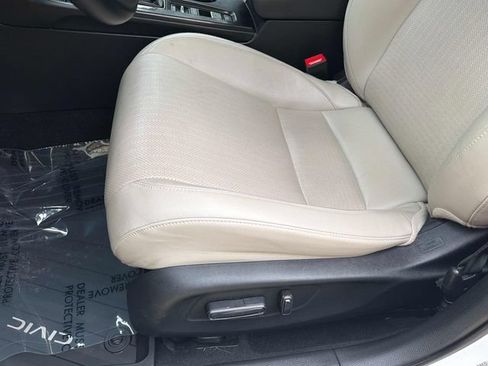 Certified 2024 Honda Civic Touring image 23