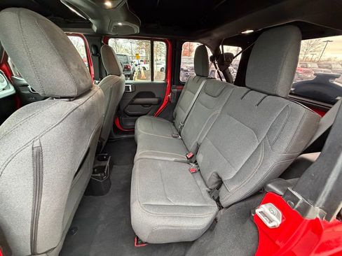 Certified 2024 Jeep Wrangler Sahara image 18