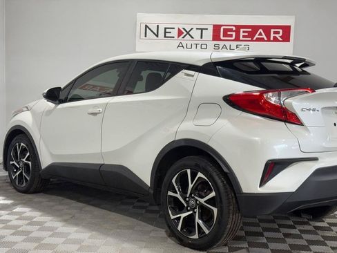 Used 2018 Toyota C-HR XLE FWD image 6