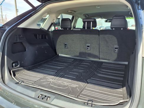 Used 2024 Ford Edge Titanium image 21