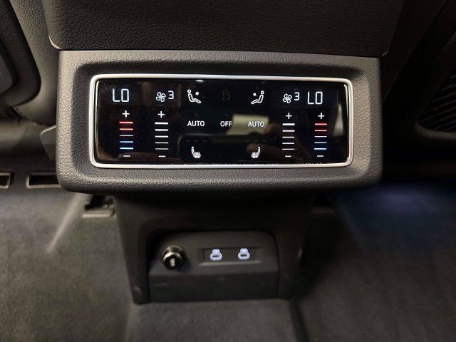 Certified 2024 Audi Q8 e-tron Premium Plus w/ Premium Plus Package AWD/4WD image 15