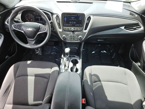 Used 2022 Chevrolet Malibu LT FWD image 22