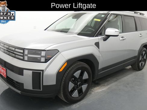 Used 2025 Hyundai Santa Fe SEL AWD/4WD image 3
