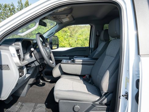 New 2026 Ford F250 XL w/ STX Appearance Package AWD/4WD image 14