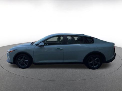 Used 2026 Kia K4 FWD image 7
