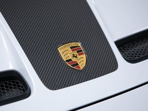 Used 2026 Porsche 911 GT3 RWD image 17