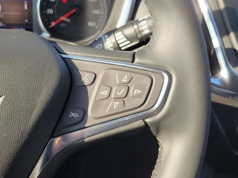 Used 2024 Chevrolet Equinox LT AWD/4WD image 15