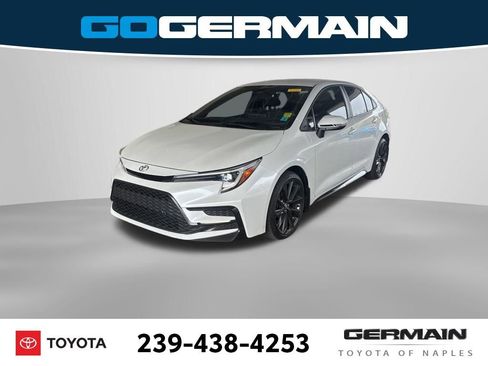 Certified 2025 Toyota Corolla SE image 1