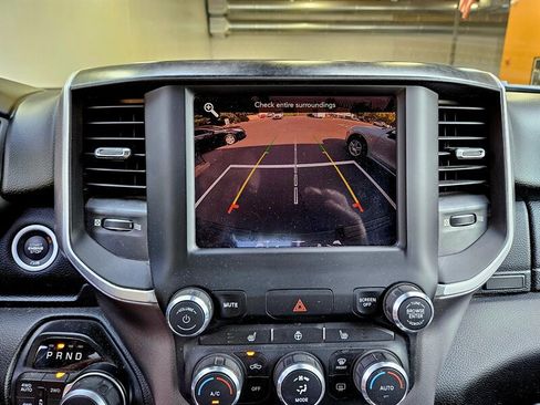 Used 2019 RAM 1500 Big Horn AWD/4WD image 31