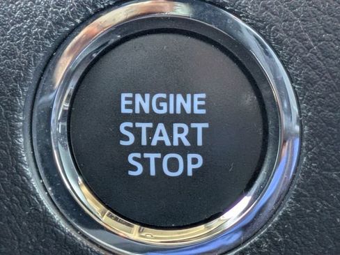 Used 2021 Toyota 4Runner Limited image 30