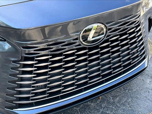 Used 2025 Lexus RX 350 FWD w/ Technology Package image 29