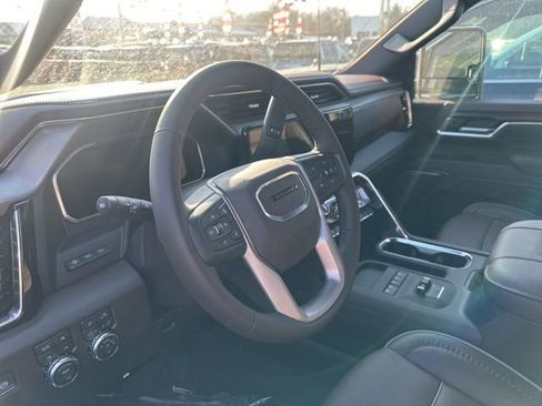 New 2026 GMC Sierra 3500 Denali w/ Denali Reserve Package image 13