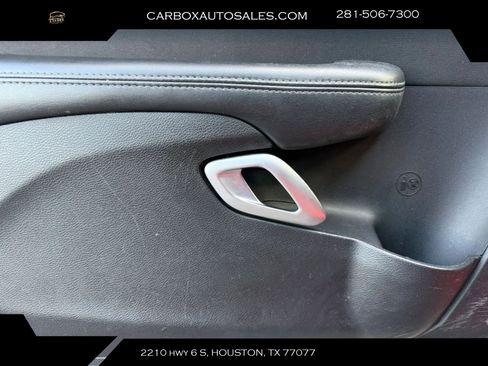 Used 2022 Dodge Challenger SXT w/ Blacktop Package RWD image 18