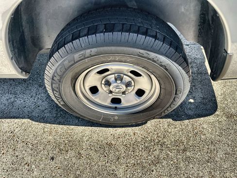 Used 2018 RAM 1500 Tradesman image 12