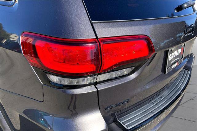 Certified 2018 Jeep Grand Cherokee Altitude AWD/4WD image 26