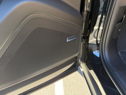 Certified 2025 Porsche Cayenne image 22