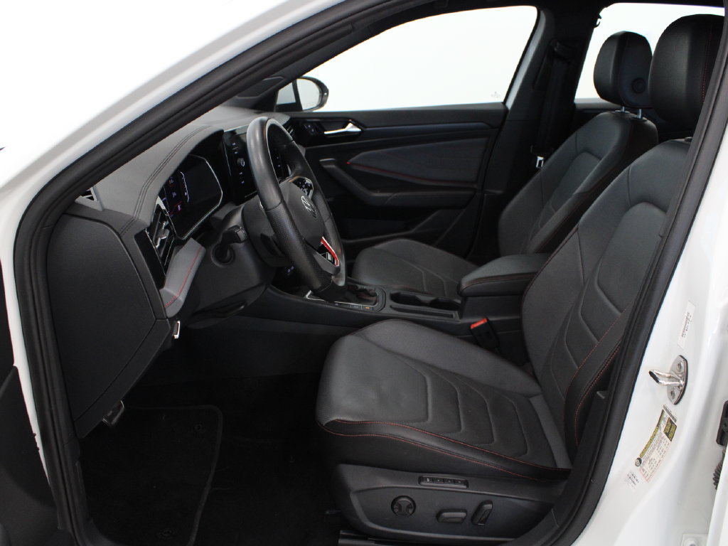 Used 2025 Volkswagen Jetta GLI Autobahn FWD image 11