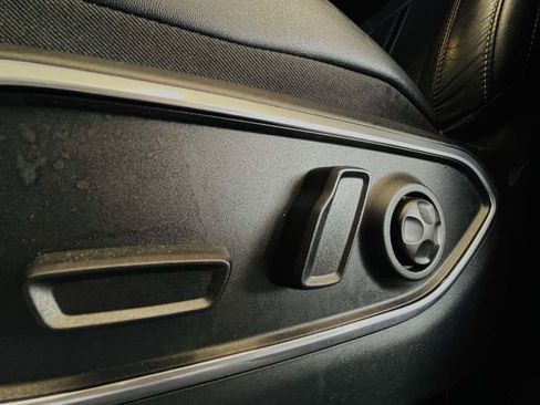 Used 2024 Jeep Wagoneer Series III AWD/4WD image 28